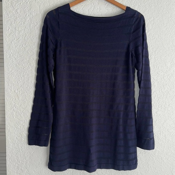 Tommy Bahama Navy Blue Semi Sheer Pullover Boat Neck Top Tunic - Picture 1 of 6